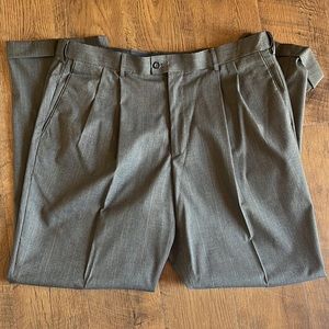 Docker’s Premium D3 classic fit 38x32 pants
